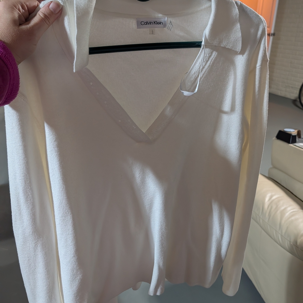 Calvin Klein Women's White V-Neck Top